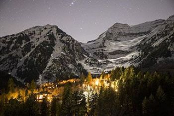 Stein Eriksen Lodge & Sundance Mountain Resort virtual background